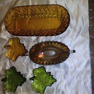 Colored glass lot of 4